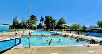 Piscine municipale de Bourbon-l'Archambault Piscine municipale de Bourbon-l'Archambault