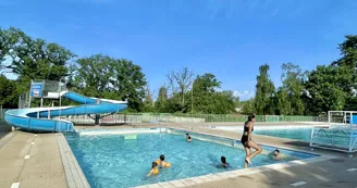 Piscine municipale de Bourbon-l'Archambault Piscine municipale de Bourbon-l'Archambault