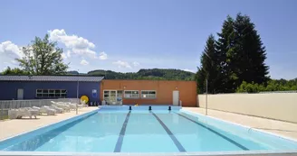 Piscine du Mayet-de-Montagne Piscine du Mayet-de-Montagne