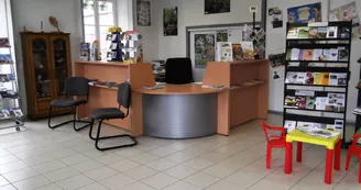 Bureau Informations Touristiques Cérilly - Pays de Tronçais Bureau Informations Touristiques Cérilly - Pays de Tronçais
