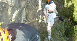 Escale verticale : Moniteur d'escalade, via ferrata, canyoning