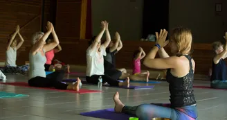 Rhizome Yoga - Eva Dréano Rhizome Yoga - Eva Dréano
