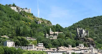 Rochemaure : Village de caractère
