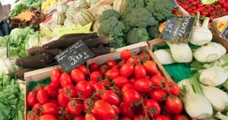 Marché de Pont L'Abbé d'Arnoult
