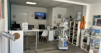 Bureau d'accueil touristique de Grand village Plage Bureau d'accueil touristique de Grand village Plage