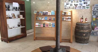 Bureau d'Information Touristique Matha Bureau d'Information Touristique Matha