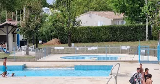 Piscine d'été de Mirambeau