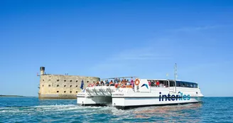 Compagnie Interîles : Rochefort - Île d’Aix avec tour de Fort Boyard Compagnie Interîles : Rochefort - Île d’Aix avec tour de Fort Boyard