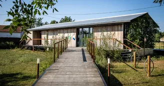 Embarcadère des écluses de Bazoin Embarcadère des écluses de Bazoin