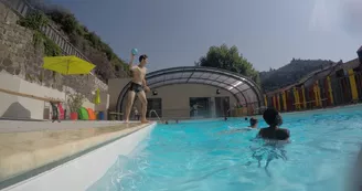 Piscine intercommunale de Pont de Labeaume Piscine intercommunale de Pont de Labeaume
