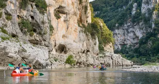 Canoë - Kayak de Vallon à St Martin d'Ardèche - 8 + 24 km / 2 jours avec La Vernède