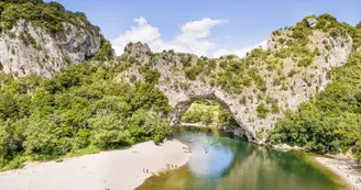 Canoë - Kayak de Vallon à St Martin d'Ardèche - 24 + 8 km / 2 jours avec La Vernède