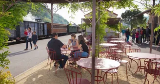 Au Viv'Arrêt : buvette du Train de l'Ardèche Au Viv'Arrêt : buvette du Train de l'Ardèche