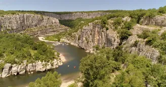 Descente 14 km Balazuc - Ruoms avec Ruoms Bateaux