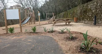 Aire de pique-nique du jardin public d'Aubesson