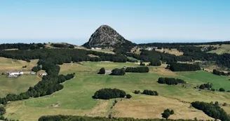 Le massif Mézenc-Gerbier Le massif Mézenc-Gerbier