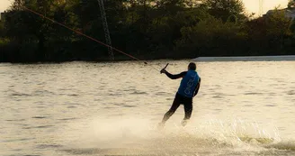 Moselle Wakepark - Téléski nautique
