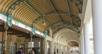 Galerie thermale et pavillons des sources