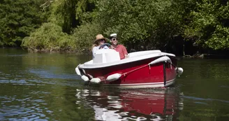 Canoë nature - balade en bateau électrique (1) Canoë nature - balade en bateau électrique (1)