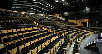 Atelier_a_spectacle_Batiment_Salle-003