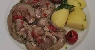 Tête de veau sauce gribiche et ses pommes vapeur