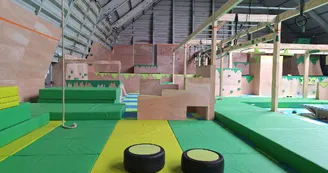 Urban Corp Salle 3 OTILAS 25 Urban Corp Salle 3 OTILAS 25