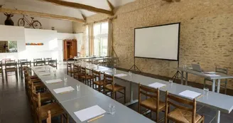 Salle-de-semiaire-proche-chatellerault-1024x571 Salle-de-semiaire-proche-chatellerault-1024x571