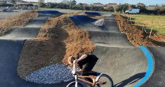 Bike park sport equipement loisirs velo trotinette BMX Thouars Thouarsais Bike park sport equipement loisirs velo trotinette BMX Thouars Thouarsais