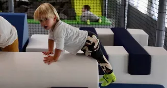Positive Park – Trampoline, Warrior, Kid’s park & Lasergame - Pau - activité 3 Positive Park – Trampoline, Warrior, Kid’s park & Lasergame - Pau - activité 3