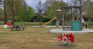 1620312100578