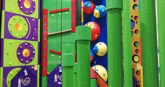 LES GRANDS CASTORS - murs escalades ludiques pistes et parcours