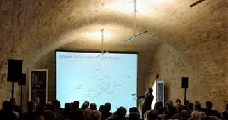 Chateau-de-Poudenas-Ecuries-seminaire