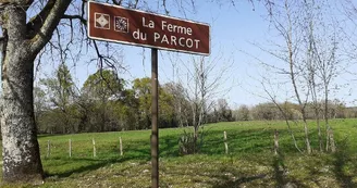 La Ferme du Parcot est protégée au titre des Monuments historiques La Ferme du Parcot est protégée au titre des Monuments historiques