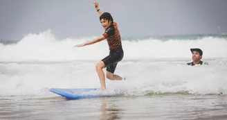 Ecole de surf Les Vagues_OTILAS_CAPBRETON