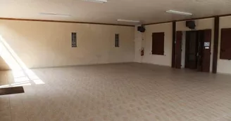 Salle-polyvalente-Pompiey---Hall
