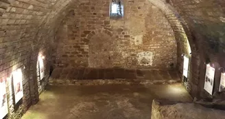 Prison des Evêques - salle souterraine  - Saint Jean Pied de Port