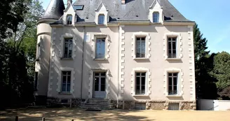 domaine-de-la-roche-2 domaine-de-la-roche-2
