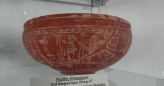 Musée du Camp Romain Usakoa - Sigillée Hispanique - Saint Jean le Vieux