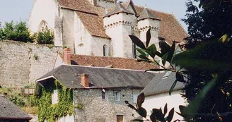 Eglise vue des Remparts