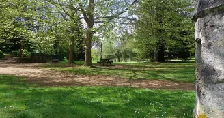 aire-pique-nique-parc-voulgre-mussidan-vue-ensemble-tourisme-vallee-isle-2025