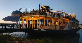 CH-OZ BOAT