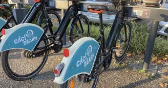 Station de location de vélos électriques 3 - OLORON SAINTE-MARIE (©OTHB)-DI