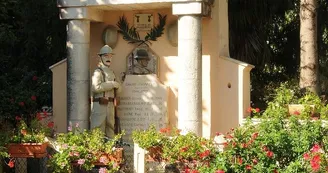 2009_BANOS_Monument aux morts
