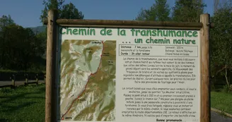 Espace détente Le vert à l'oeil - Chemin de la Transhumance