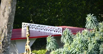Air de jeux et jeu de plein air dans le parc Air de jeux et jeu de plein air dans le parc