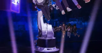 Attraction Danse avec les Robots Attraction Danse avec les Robots