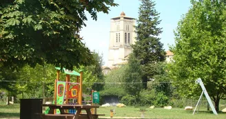 aire-de-jeu-du-Petit-Pre-a-St-Astier-3 aire-de-jeu-du-Petit-Pre-a-St-Astier-3