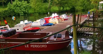 Bâteaux à quai - Port Miniature de Bergerac