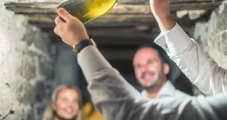 Le travail de cave Copyright My Wine Break.jpg