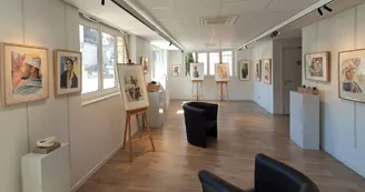 Espace exposition à l'office de tourisme de brienne le chateau.jpg